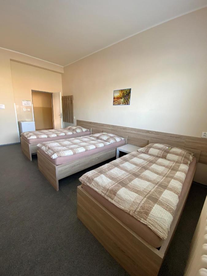 Hostel Hodonín Exteriör bild