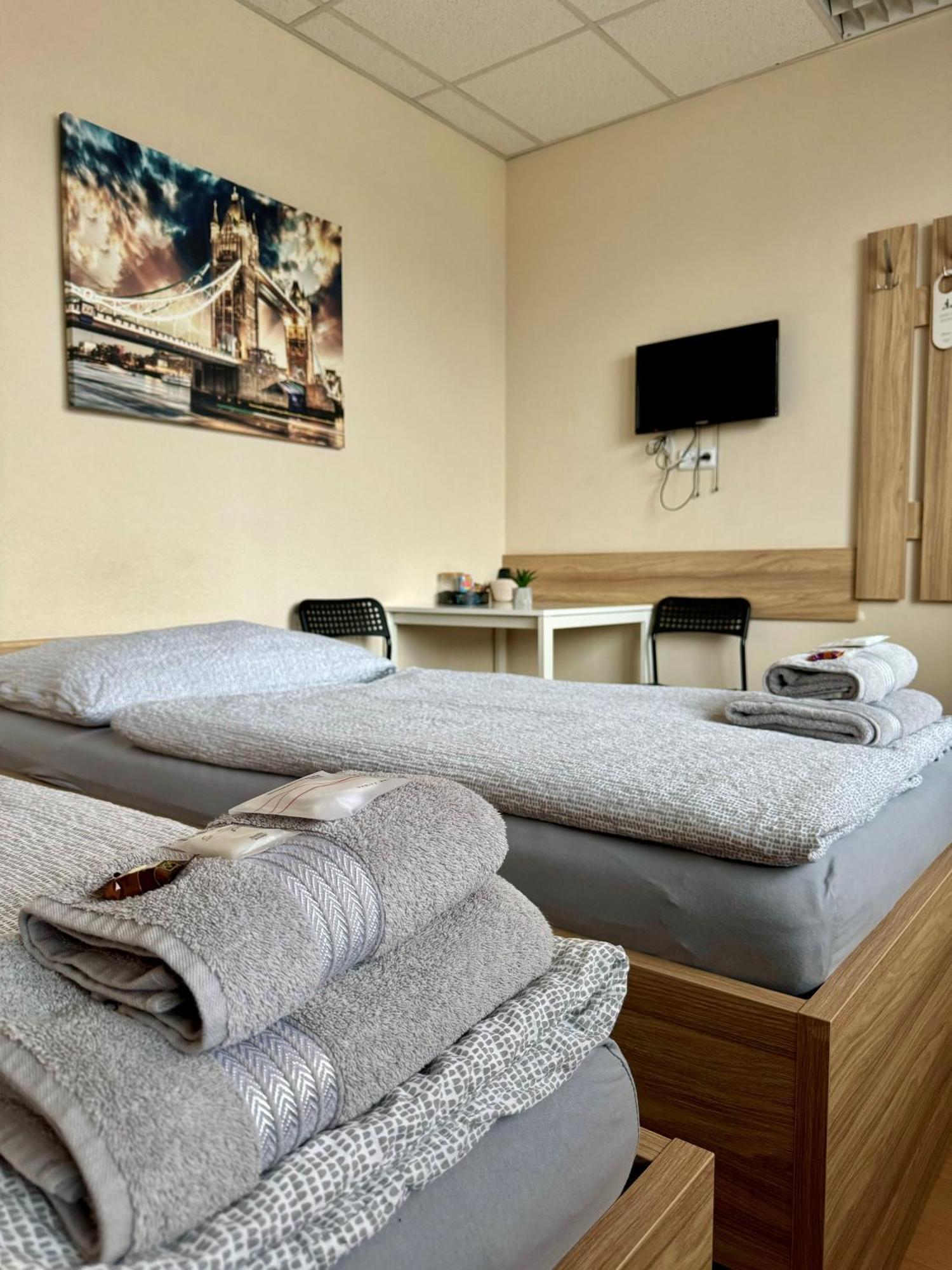 Hostel Hodonín Exteriör bild